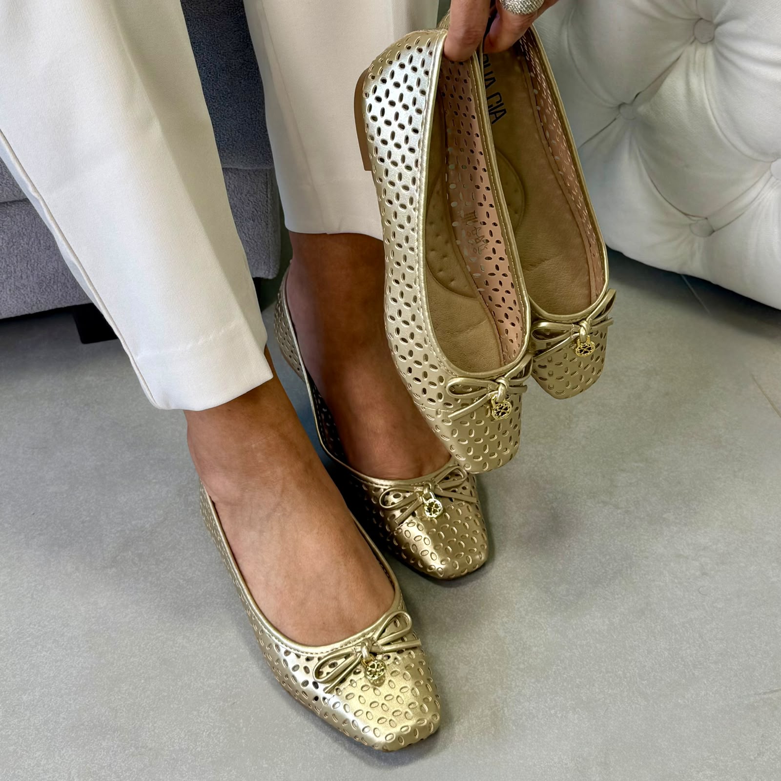 SAPATILHA SUA CIA 16174 DOURADA
